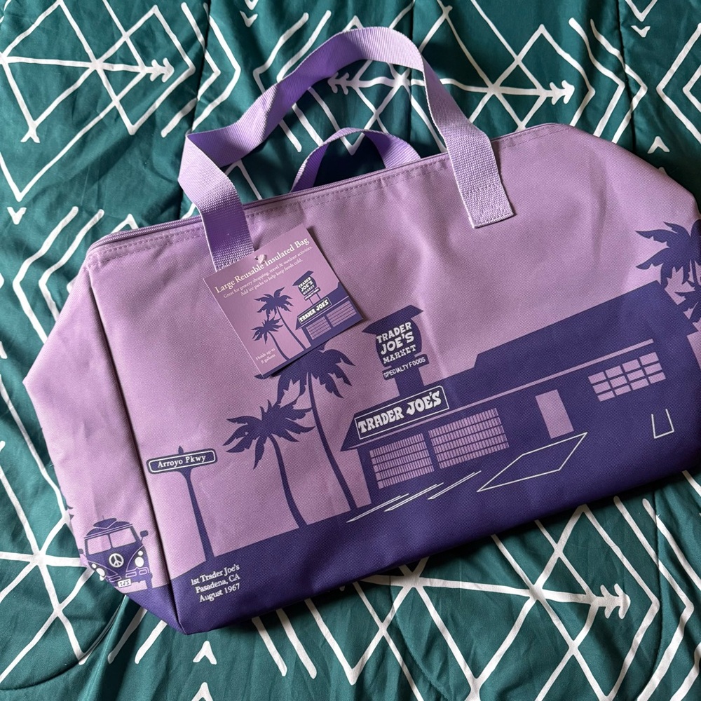 Trader Joe’s Lavender Large Reusable Insulated Bag